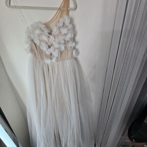 Fashion Nova White Floral Dress